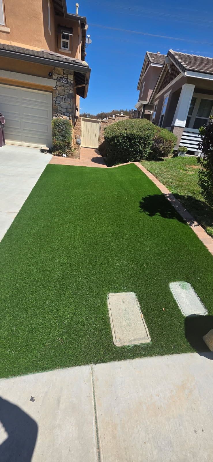 Gallery photos for Transform Your Lawn with Terracotta Pavers: Image #1